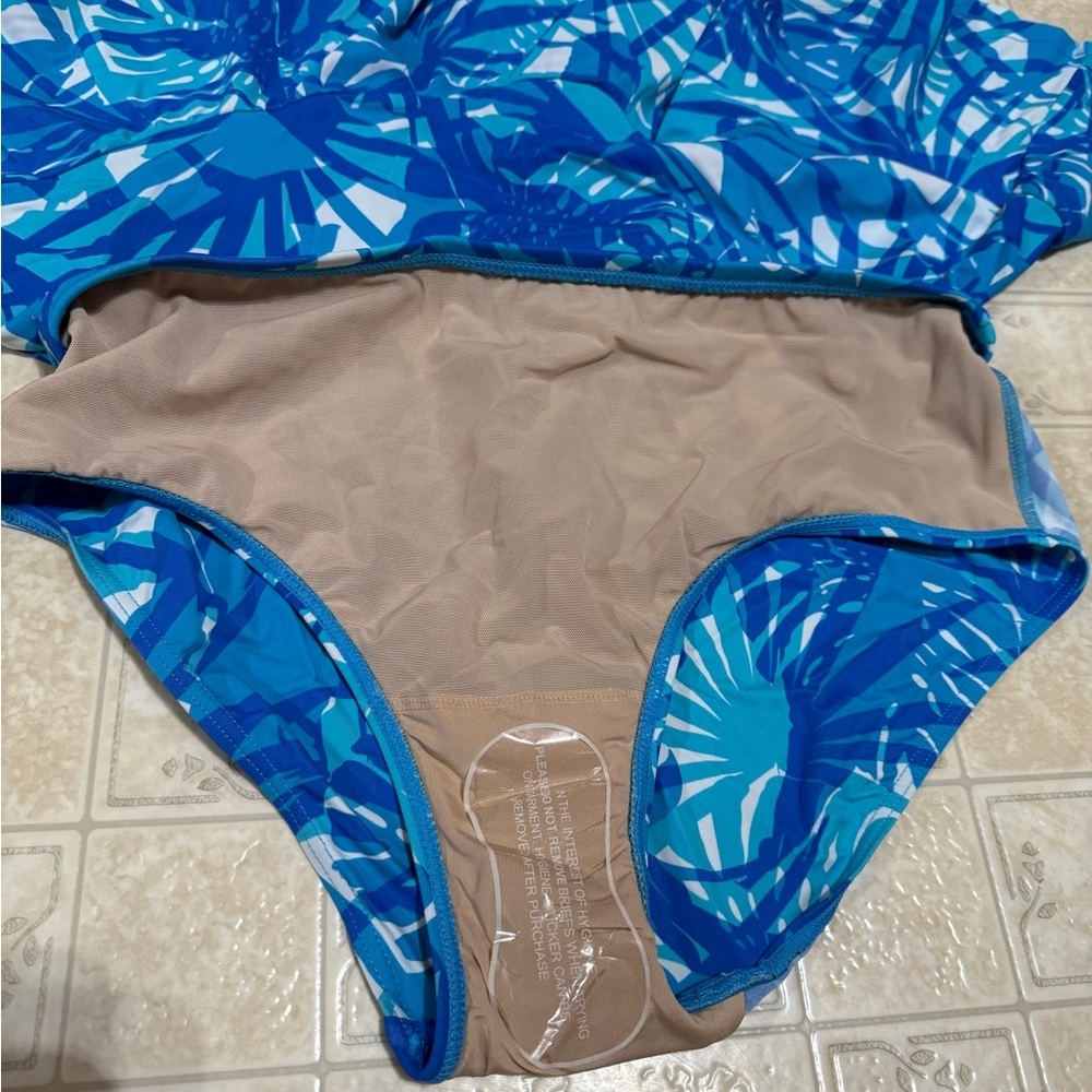Avenue Vibrant Blue and White Swim Skirt Size 16 - Picture 5 of 11